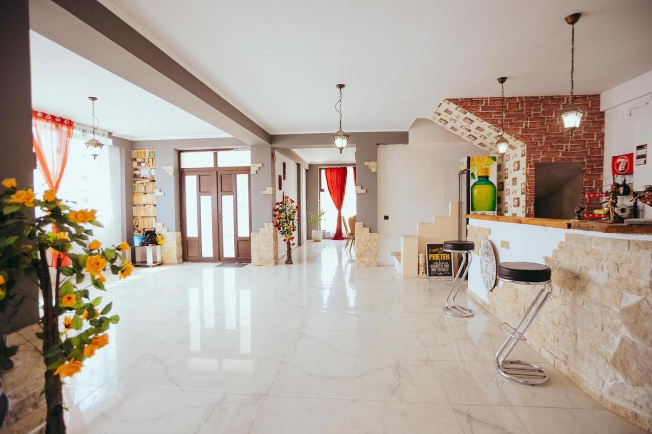 Casa Selly Hotel Tulcea Exterior foto